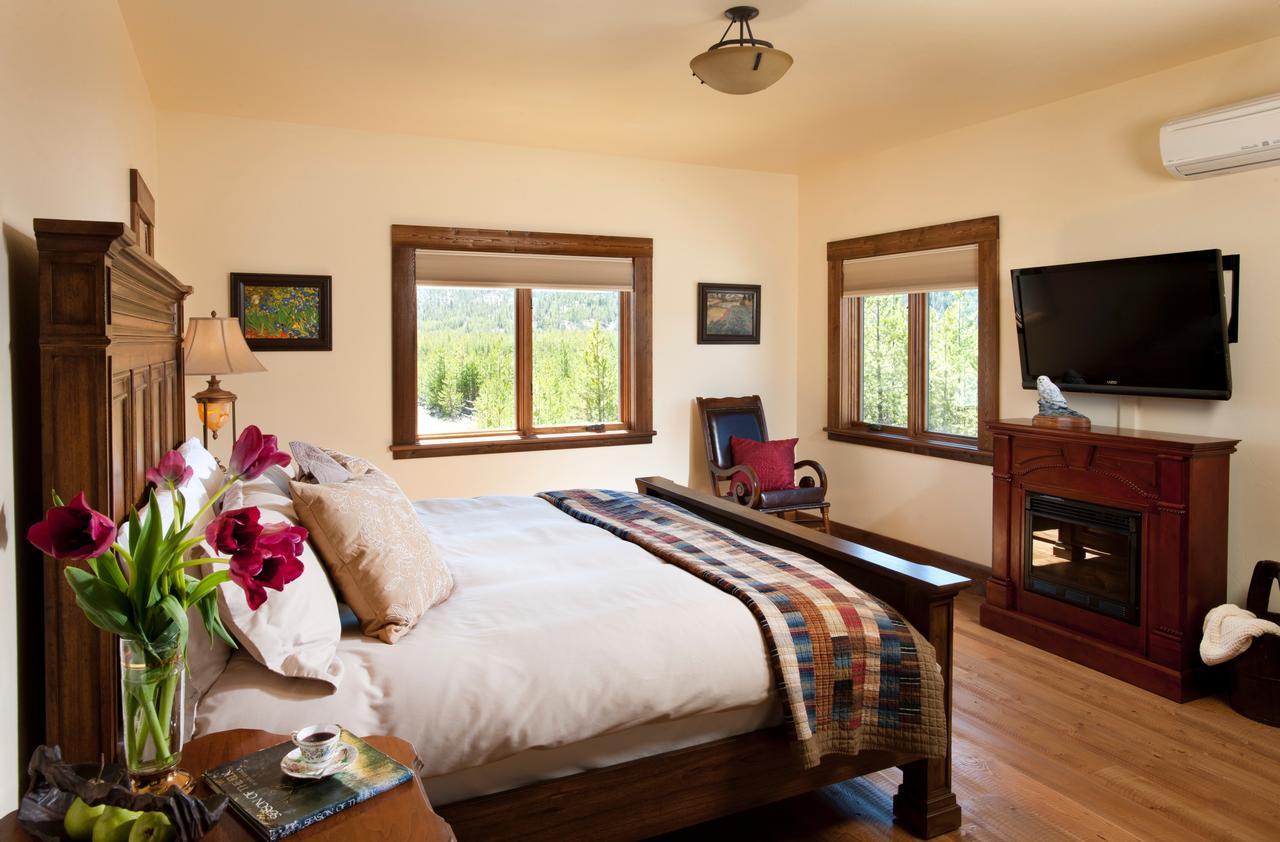 Cabin Creek Landing B&B Marion Phòng bức ảnh